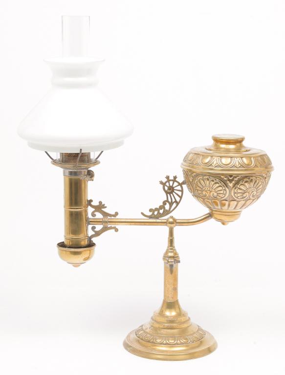 AMERICAN BRASS STUDENT LAMP. (1 of 3)