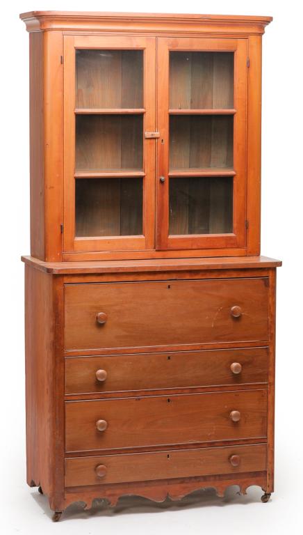 AMERICAN COUNTRY VICTORIAN BOOKCASE ON CHEST. (1 of 4)