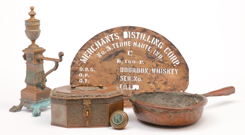 FIVE BRASS AND COPPER PIECES. (1 of 6)