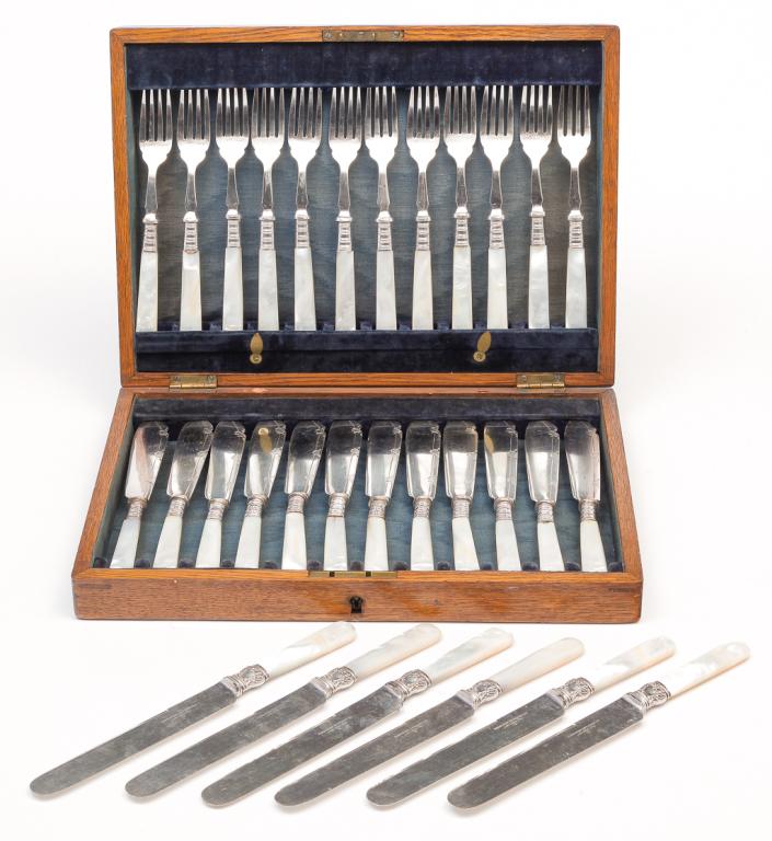 ENGLISH FISH SET AND MERIDEN KNIVES. (1 of 3)