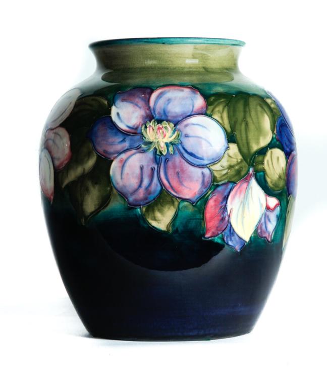 MOORCROFT ART POTTERY "CLEMATIS" PATTERN VASE. (1 of 8)
