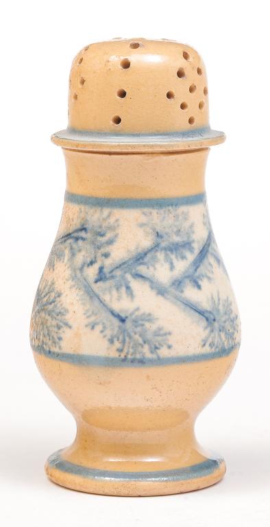 EAST LIVERPOOL OHIO MOCHA BAND PEPPER POT. (1 of 2)