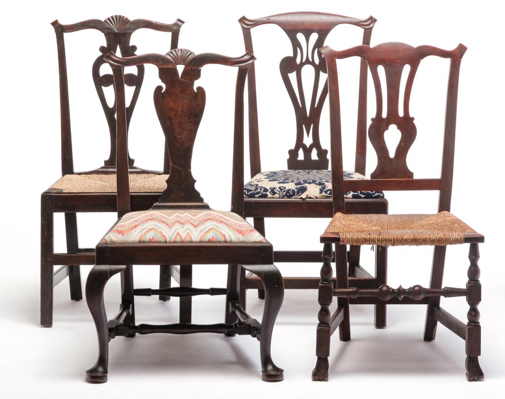 FOUR AMERICAN SIDE CHAIRS. (1 of 5)