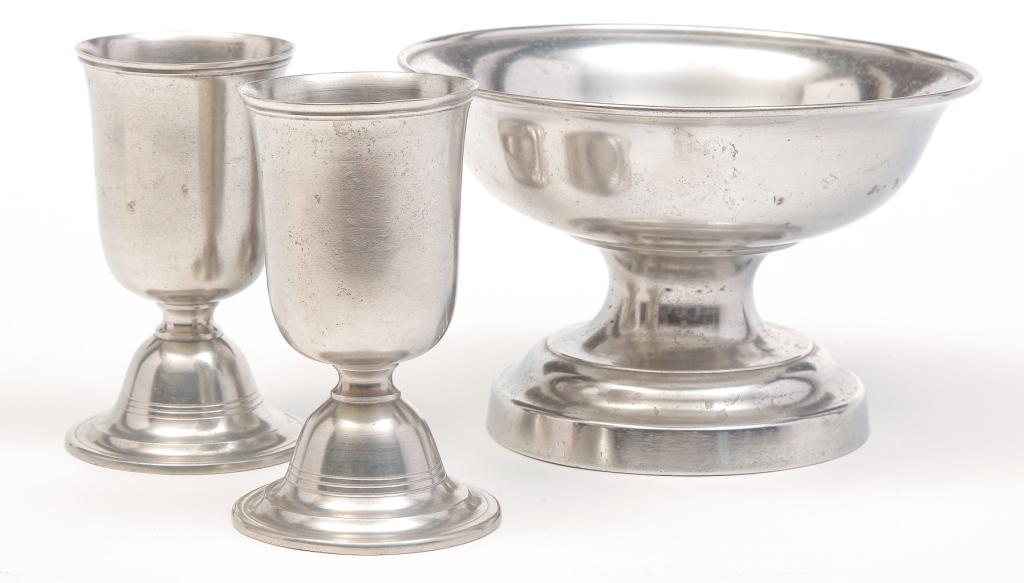 AMERICAN PEWTER BOWL AND PAIR OF CHALICES. (1 of 2)