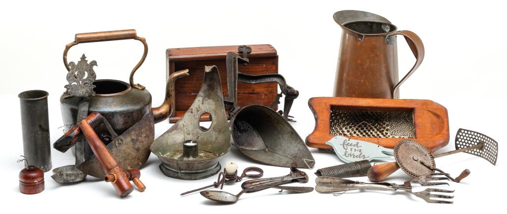 GROUP OF KITCHEN ITEMS.: Nineteenth - 20th century. Included are copper gooseneck kettle, grater, wrought iron utensil rack, tin ware, grease lamps, molds, utensils etc.
