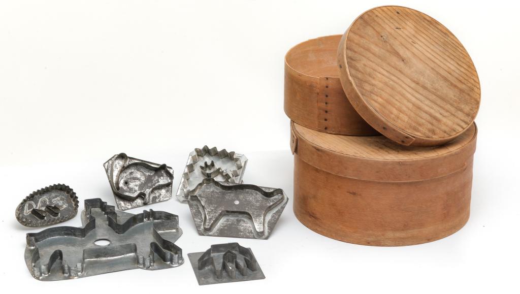 EIGHT AMERICAN COUNTRY KITCHEN PIECES.: Second half 19th century. Two pine and maple bentwood pantry boxes with brass tacks. 3.5"h. 7.75"d. And 5"h. 9.5"d. And six cookie cutters: man on horseback, heart and hand, squirrel, etc. One of six 