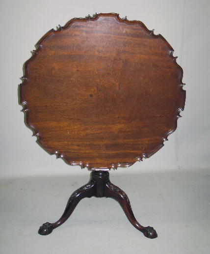 ENGLISH CHIPPENDALE TILT TOP TEA TABLE. Mahogany w