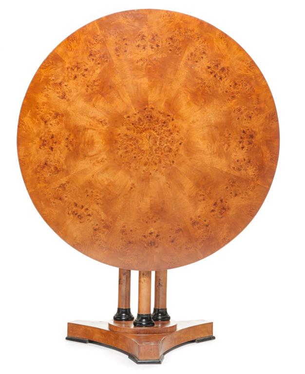 CONTEMPORARY CLASSICAL STYLE TABLE. (1 of 3)