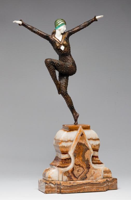 DANCER OF KAPURTHALA BY DEMETRE CHIPARUS. (1 of 5)