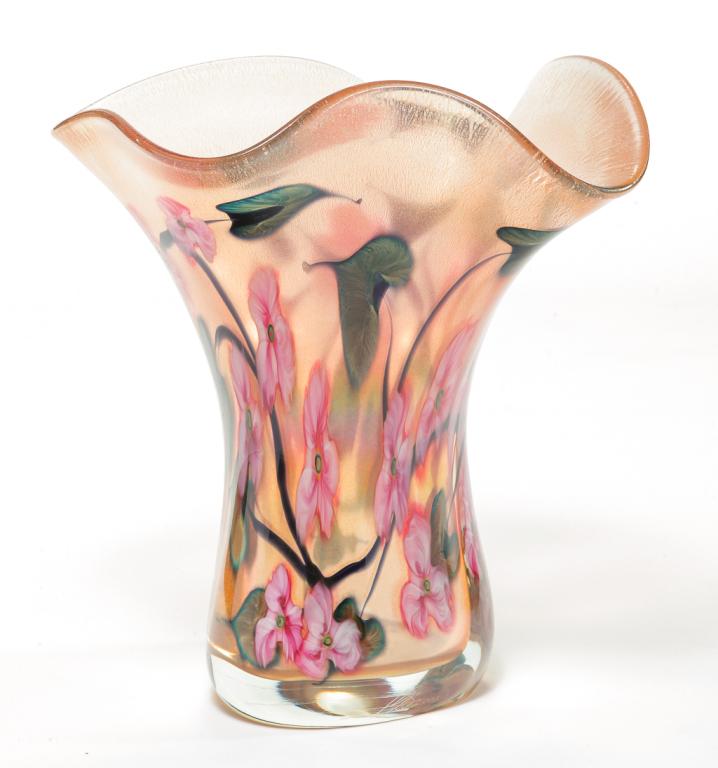 JOHN LOTTON ART GLASS VASE. (1 of 4)