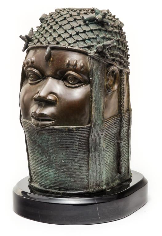 BENIN STYLE BRONZE WARRIOR HEAD. (1 of 2)