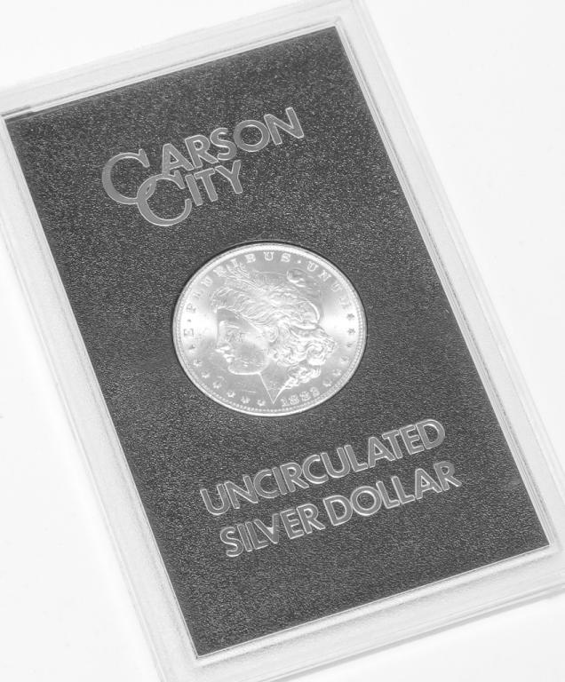 1882 CARSON CITY MINT MORGAN SILVER DOLLAR (1 of 4)