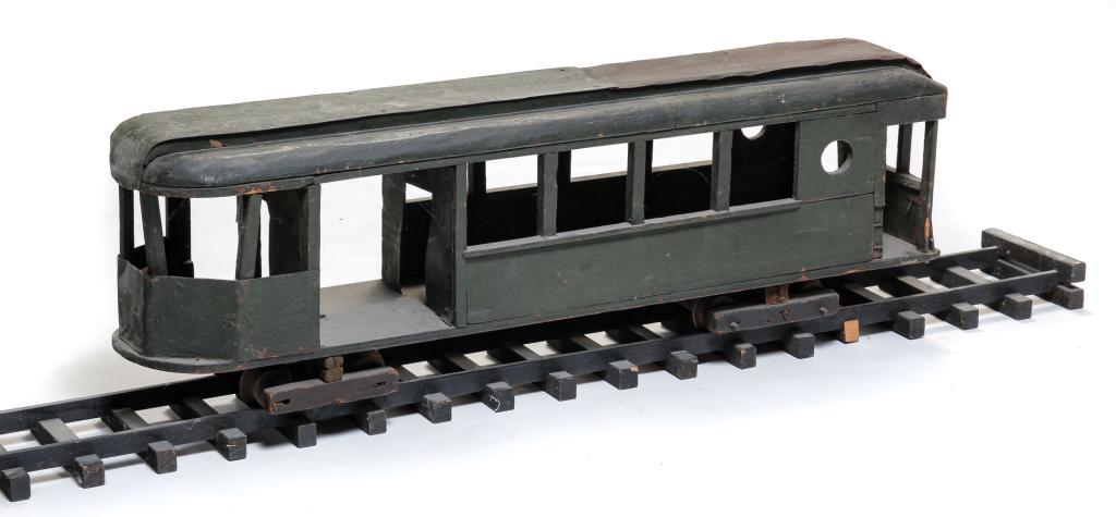 AMERICAN FOLKSY INTERURBAN MODEL ON TRACK. (1 of 4)