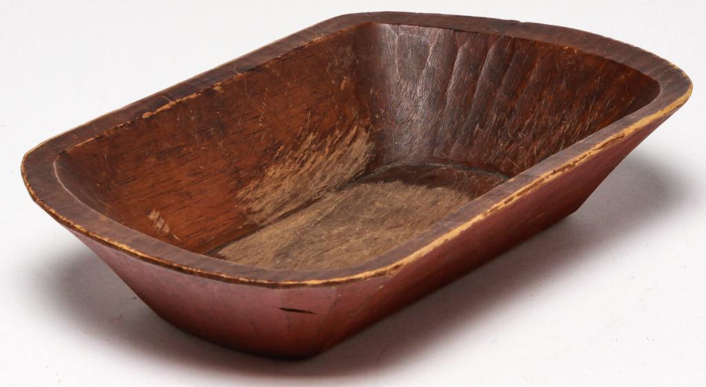 AMERICAN TRENCHER SHAPED BOWL. (1 of 2)