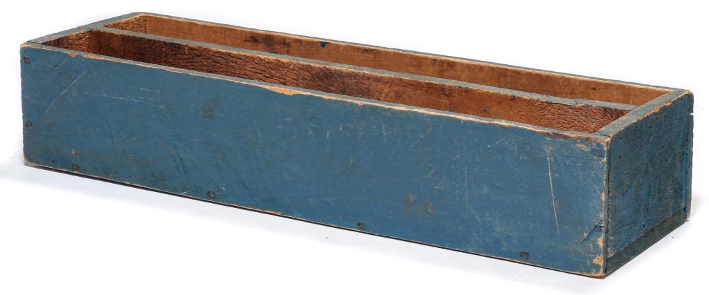 AMERICAN TOOL CHEST INSERT. (1 of 4)