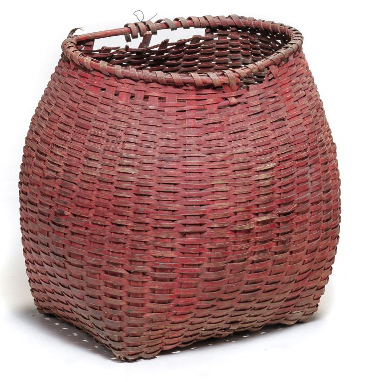 AMERICAN PACK BASKET. (1 of 4)