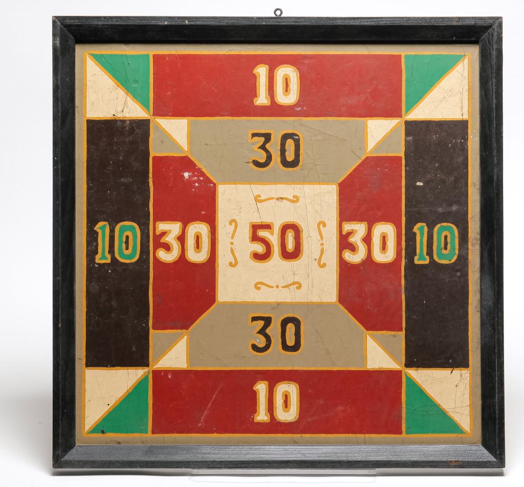 AMERICAN DECORATED GAMEBOARD. (1 of 1)