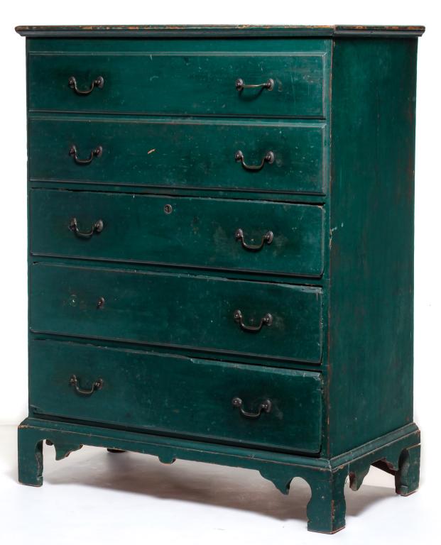 AMERICAN NEW HAMPSHIRE CHIPPENDALE MULE CHEST. (1 of 5)