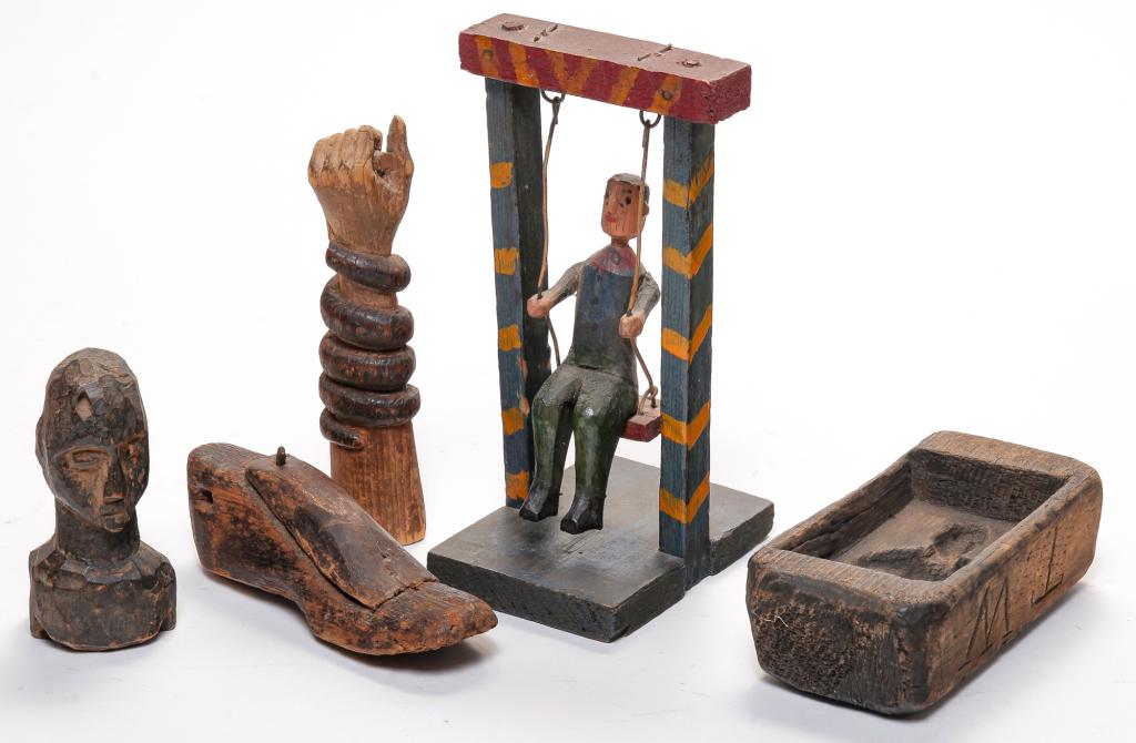 FIVE  AMERICAN FOLK ART CARVINGS. (1 of 3)