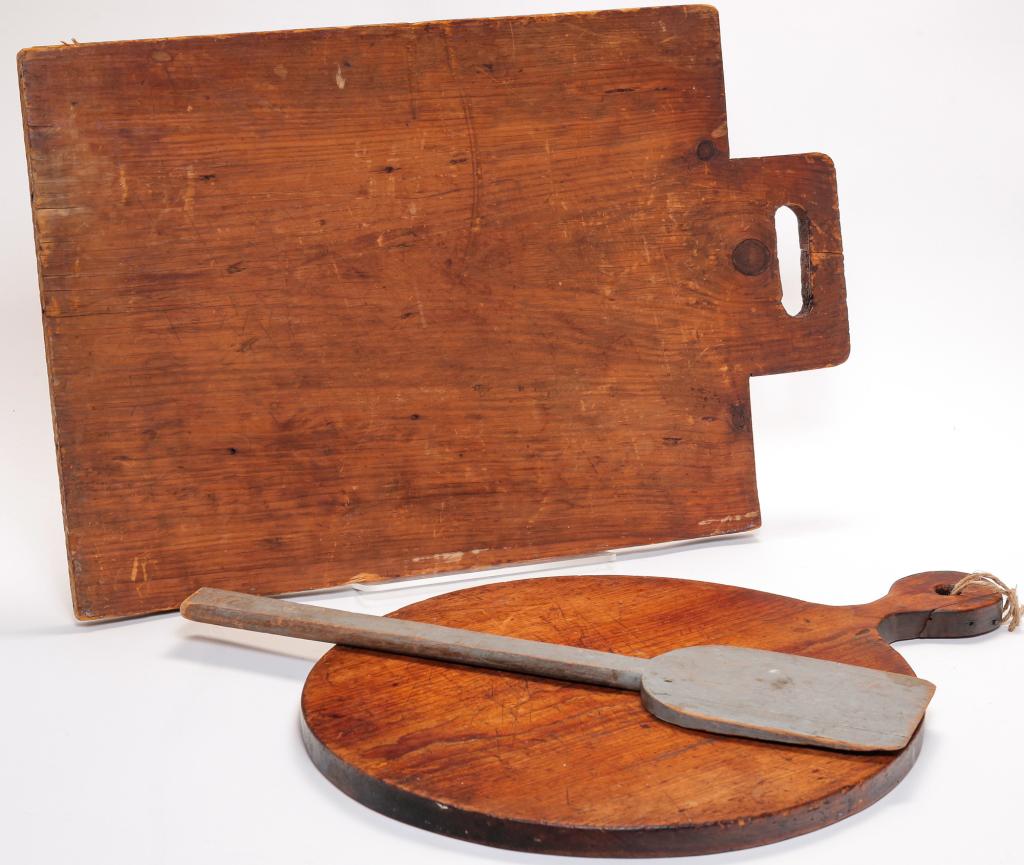 TWO AMERICAN CUTTING BOARDS AND A PEEL. (1 of 3)