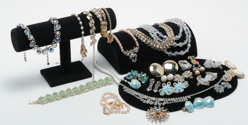 FABULOUS FIFTIES. (1 of 3)