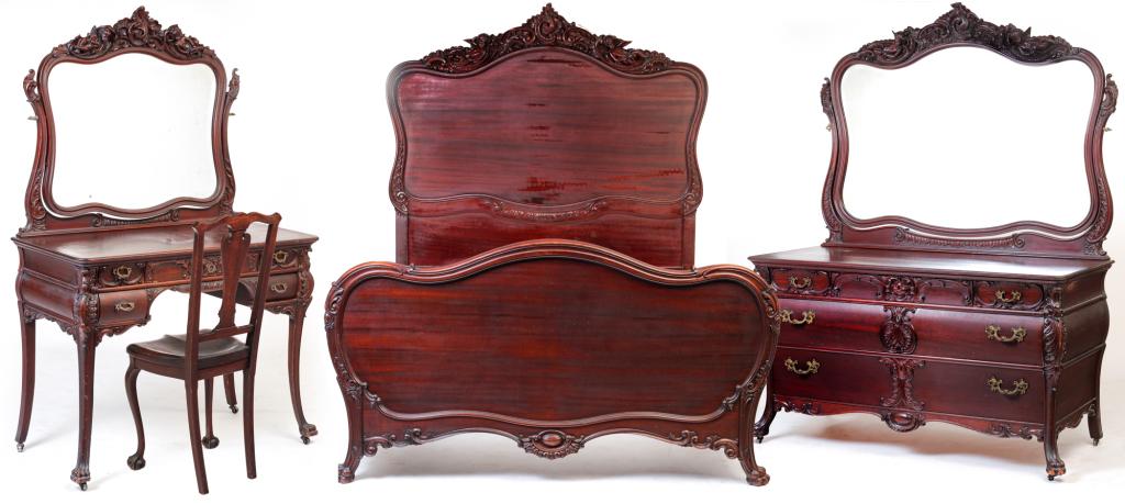 AMERICAN THREE PIECE CARVED BEDROOM SUIT. (1 of 12)