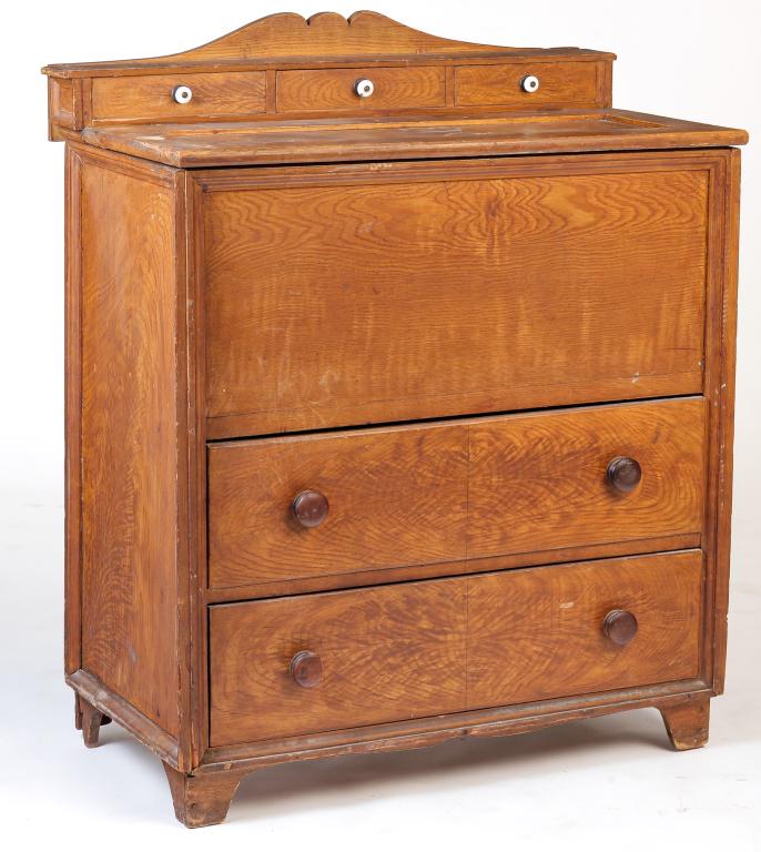 AMERICAN GRAIN PAINTED MULE CHEST. (1 of 6)