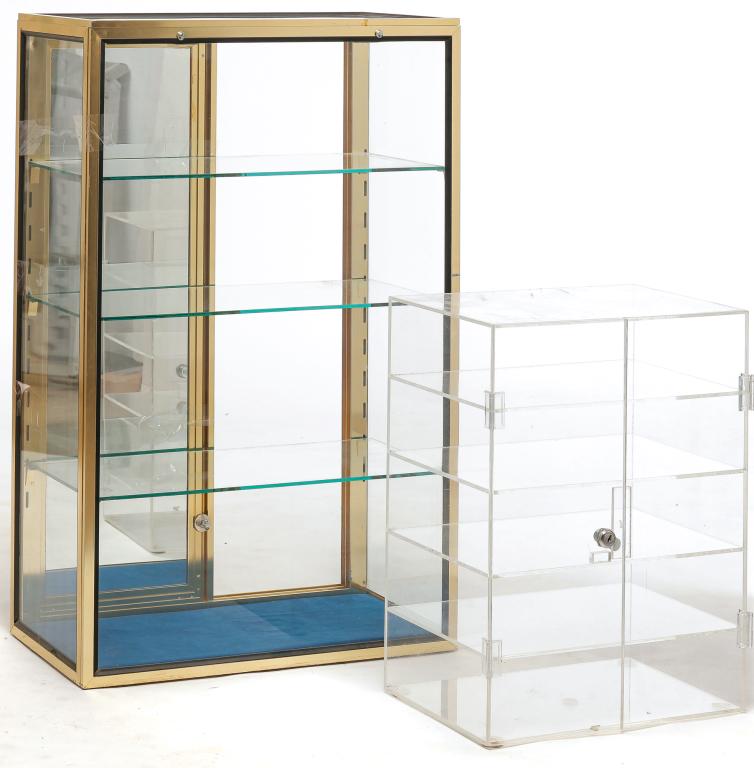 TWO MODERN COUNTER-TOP DISPLAY CASES. (1 of 1)
