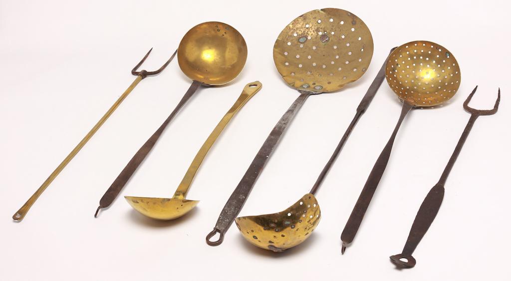 SEVEN AMERICAN UTENSILS. (1 of 1)