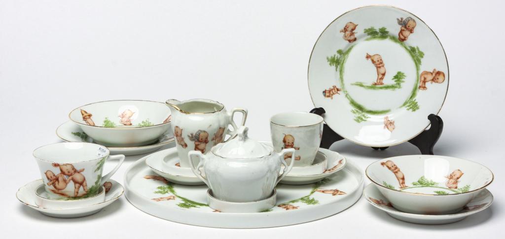FIFTEEN PIECES OF GERMAN "KEWPIE" PORCELAIN. (1 of 4)