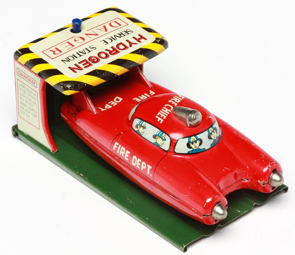 JAPANESE "LINIE TSAR" TOY. (1 of 2)