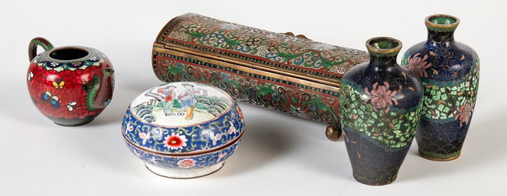 GROUP OF FIVE ASIAN VESSELS INCLUDING CLOISONNE (1 of 2)