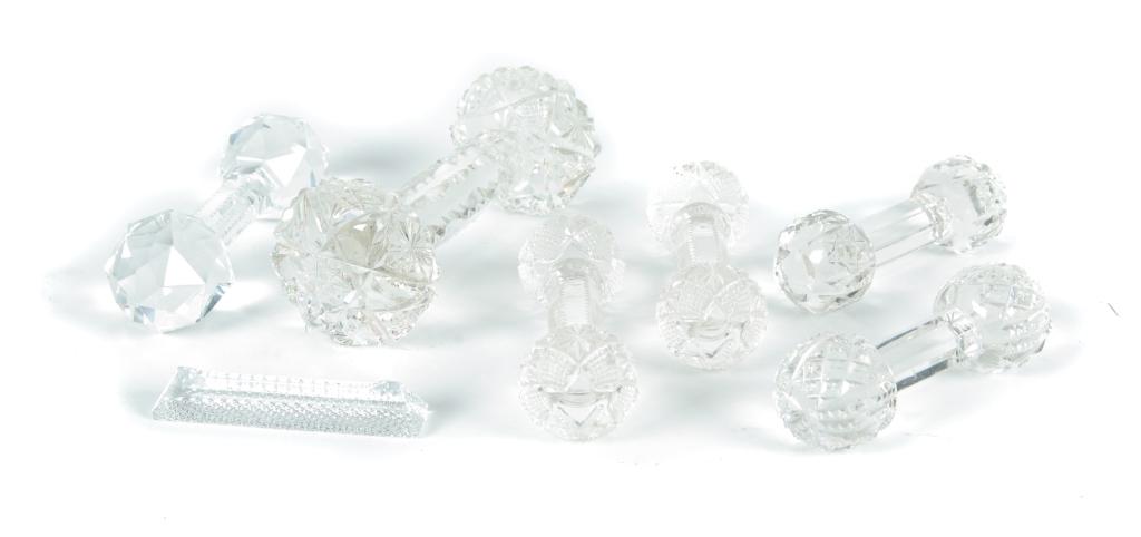 SEVEN CLEAR GLASS KNIFE RESTS. (1 of 3)