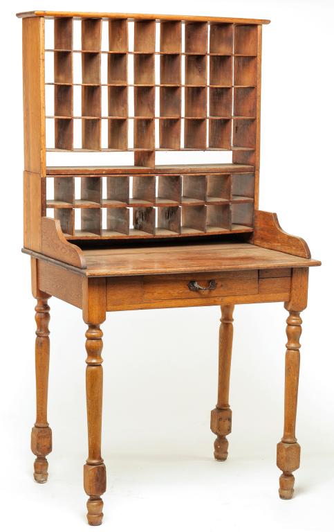 AMERICAN POST OFFICE DESK. (1 of 3)