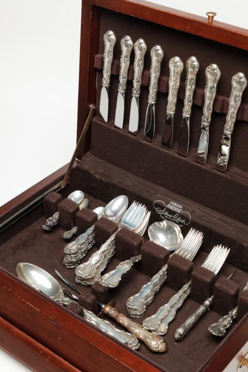 SET OF GORHAM STRASBOURG STERLING FLATWARE. (1 of 4)