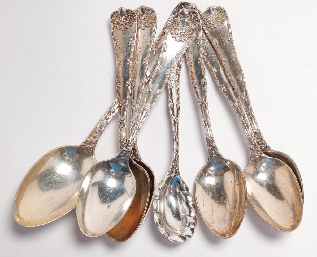 EIGHT PIECES OF TIFFANY "WAVE EDGE" STERLING. (1 of 1)