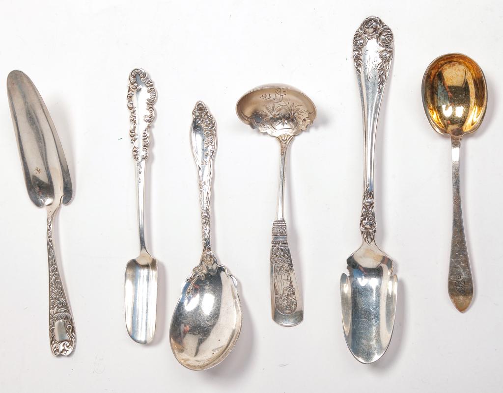 SIX PIECES OF AMERICAN STERLING. (1 of 1)