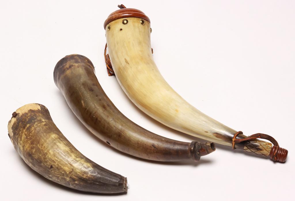 THREE AMERICAN POWDER HORNS. (1 of 1)