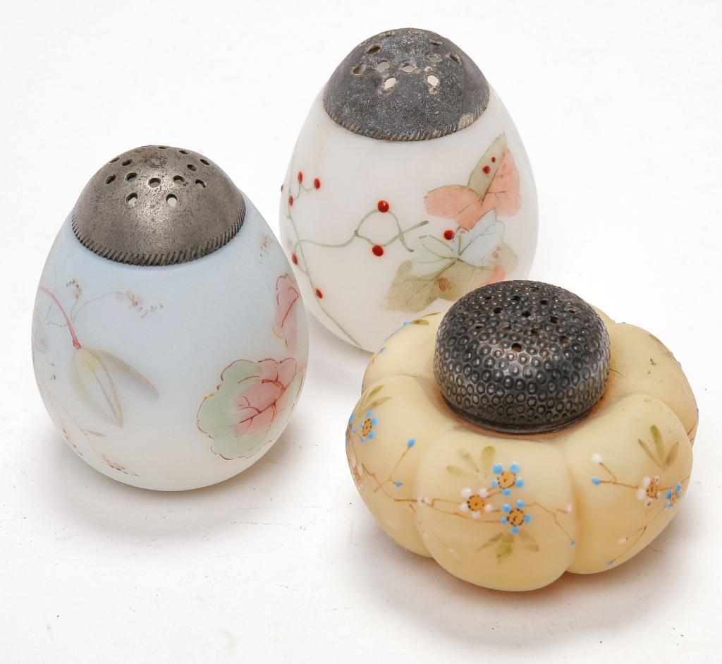 THREE MOUNT WASHINGTON SALT SHAKERS (1 of 1)