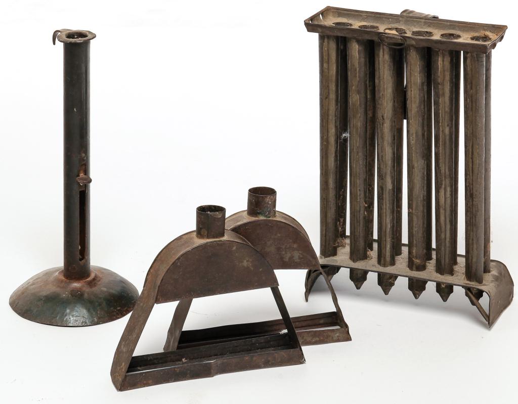 FOUR PIECES OF AMERICAN LIGHTING. (1 of 1)