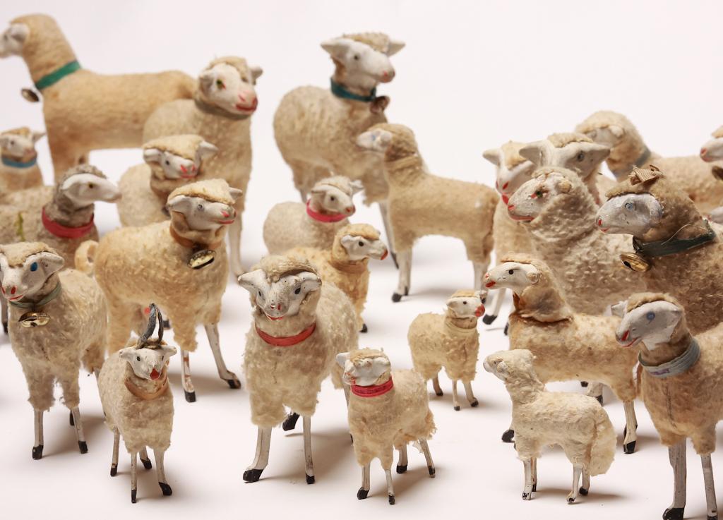 COLLECTION OF TOY SHEEP. (1 of 1)