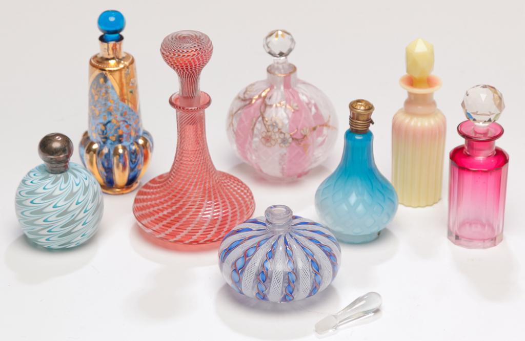 EIGHT PERFUME BOTTLES. (1 of 3)
