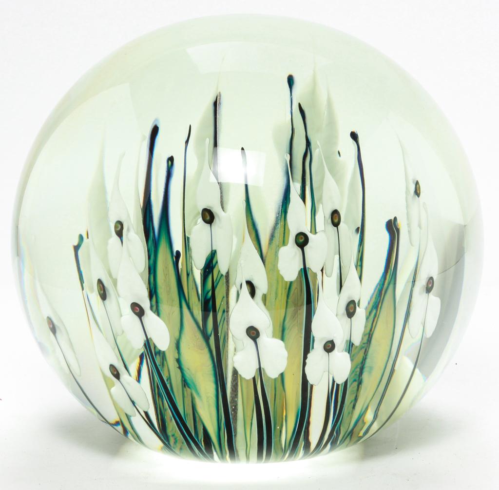 JOHN LOTTON ART GLASS MAGNUM PAPERWEIGHT. (1 of 2)