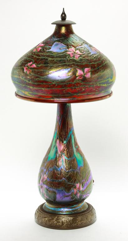 CHARLES LOTTON CYPRIOT ART GLASS TABLE LAMP. (1 of 3)