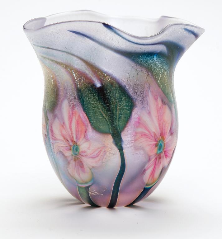 CHARLES LOTTON ART GLASS VASE. (1 of 2)