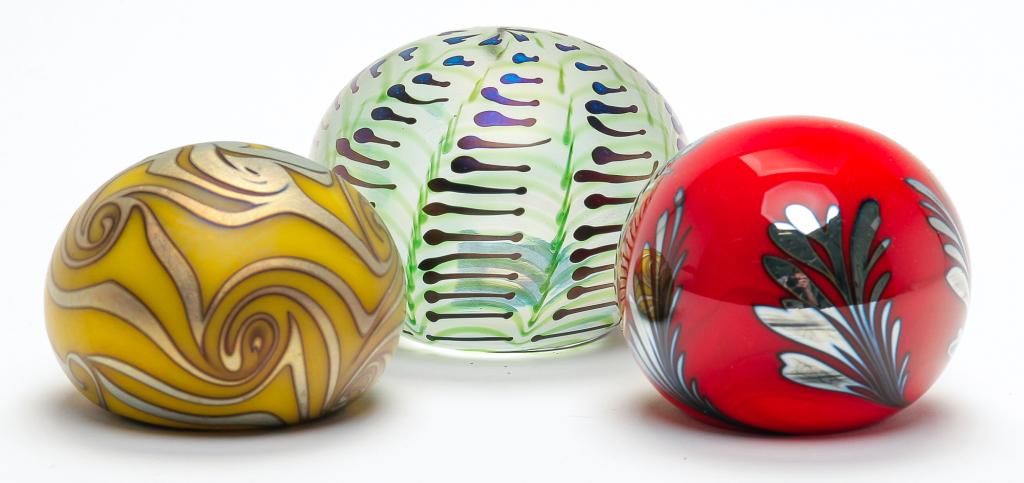 THREE LOTTON GLASS PAPERWEIGHTS. (1 of 4)