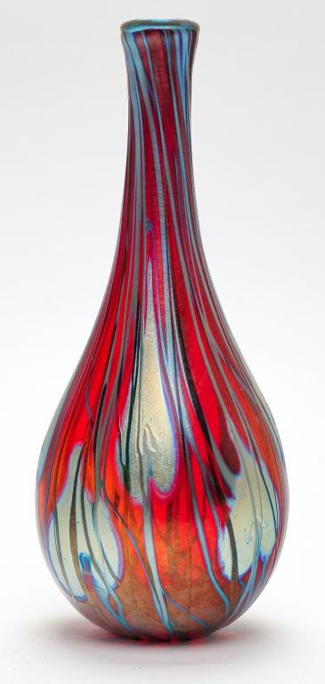 CHARLES LOTTON ART GLASS BUD VASE. (1 of 2)
