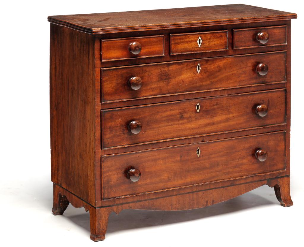 AMERICAN HEPPLEWHITE CHILD SIZE CHEST. (1 of 3)