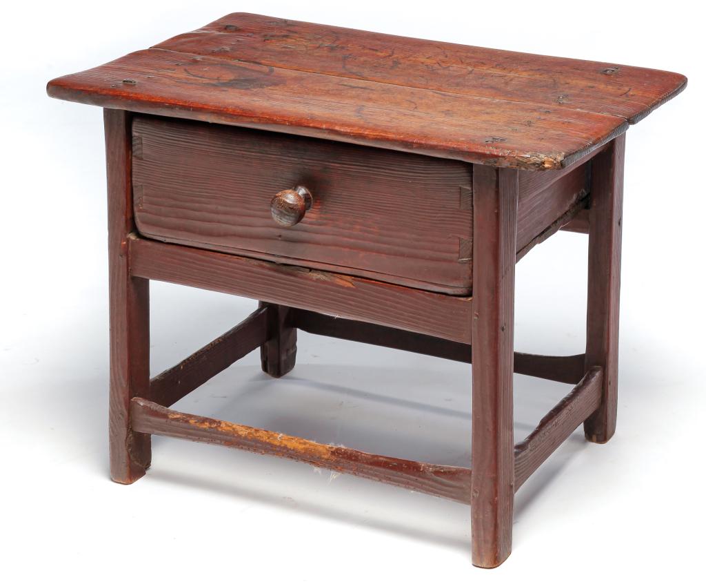 AMERICAN COUNTRY STAND. (1 of 4)