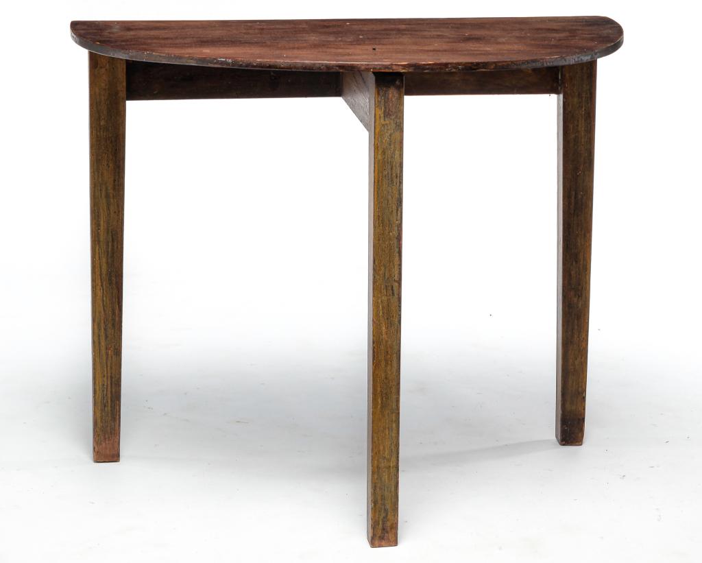 AMERICAN COUNTRY DEMILUNE TABLE. (1 of 3)
